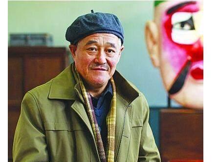 赵本山和二婚娇妻马丽娟近照曝光，赵本山苍老不堪，而她容颜依旧