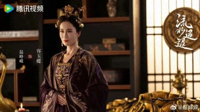 ​演员温峥嵘：隐婚生子20年，丈夫不是何政军，她和姚刚也很清白