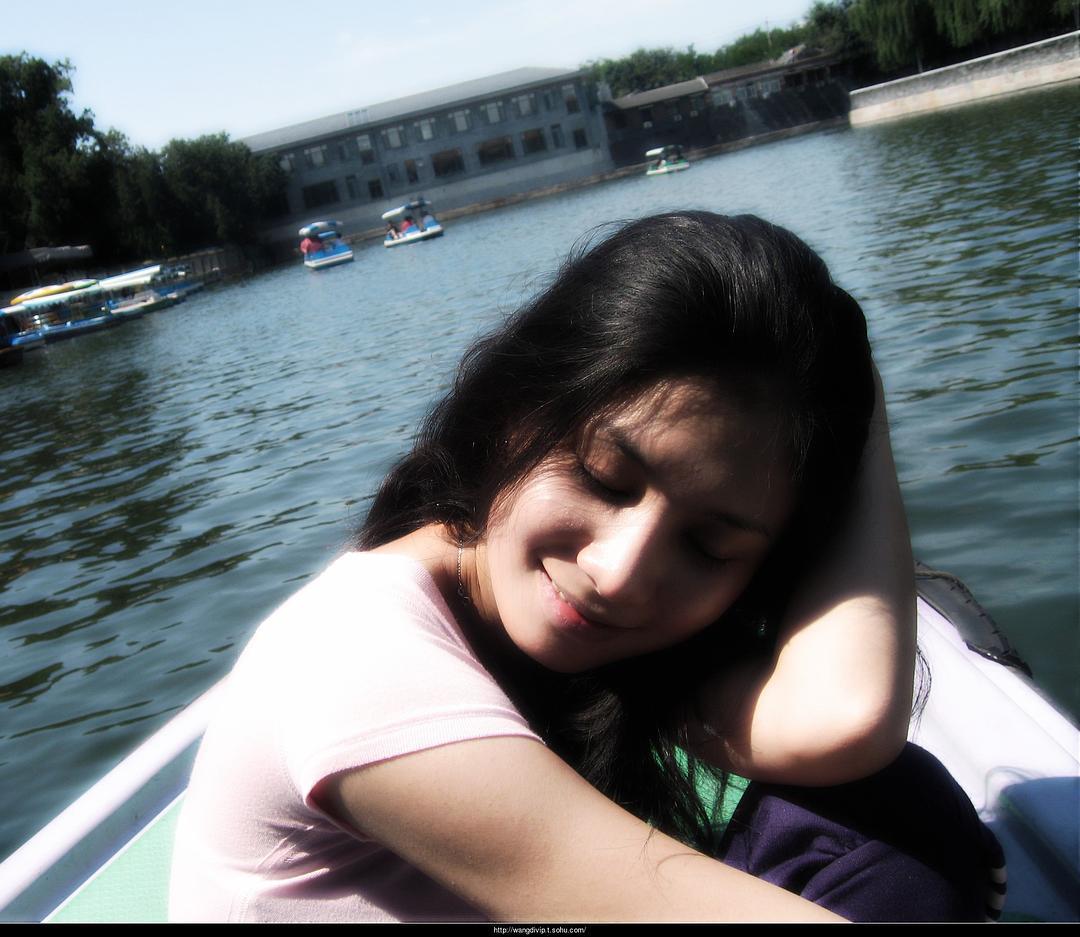 王笛个人资料写真作品