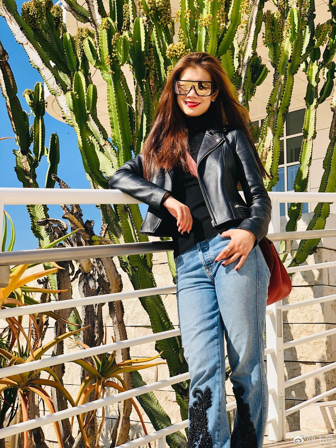 王笛个人资料写真作品