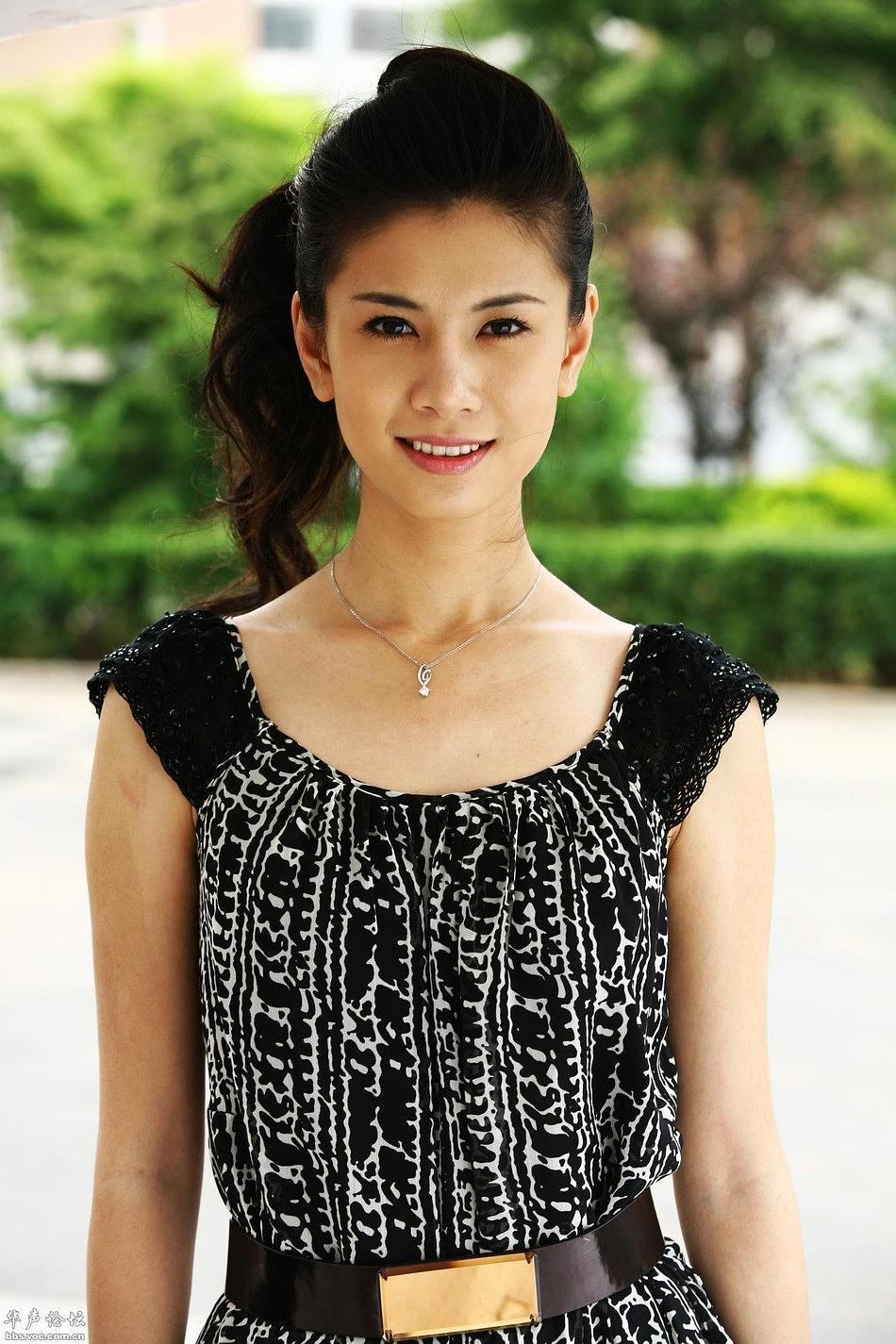 王笛个人资料写真作品