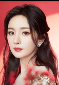 ​嘉行传媒：打造明星梦工厂，引领娱乐新风