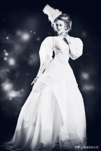 ​梅姐的绝世芳华：2003年12月30日香港娱乐圈“梅姐”梅艳芳病逝