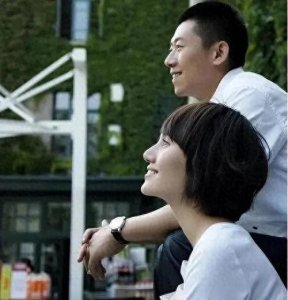 ​袁泉与夏雨：娱乐圈的清流典范