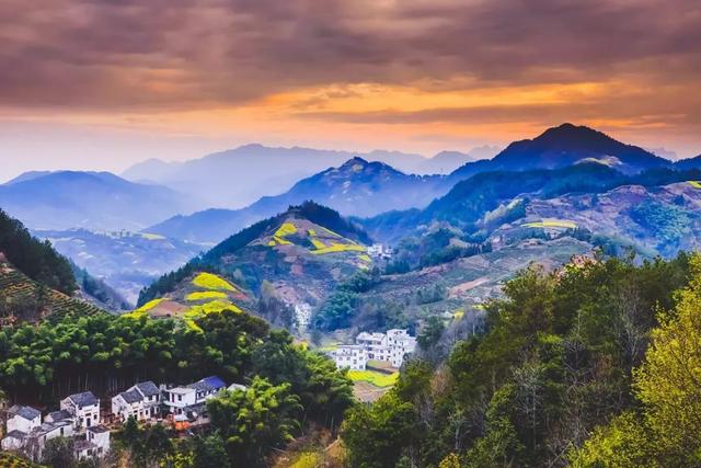 一生要去的51个地方你最想去哪里（10个适合一个人去流浪的地方）(38)