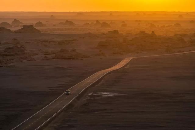 一生要去的51个地方你最想去哪里（10个适合一个人去流浪的地方）(12)