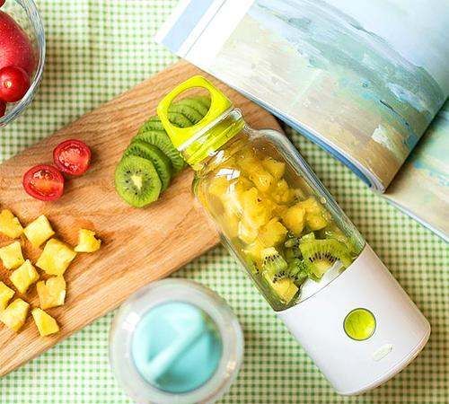 榨香蕉汁要不要加水,榨汁机榨水果的时候里面要不要加水图2