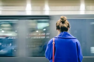 ​经常找你借钱的人，不是缺钱，而是以下几种情况