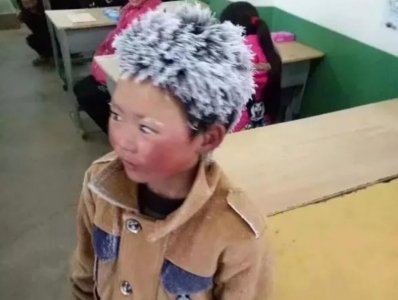 ​4年前的“冰花男孩”，徒步4.5公里的山路上学，后来怎样了？