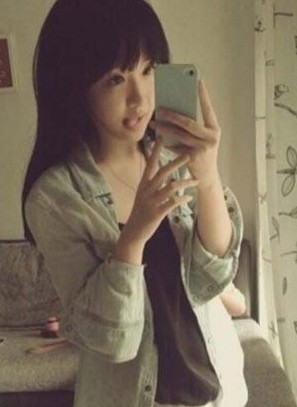 张艺兴最喜欢唐嫣可女友却是她，能专一点吗？