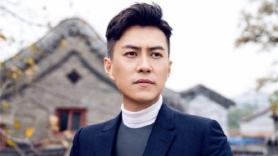 ​靳东老婆是谁 靳东和老婆李佳怎么认识的儿子照片曝光