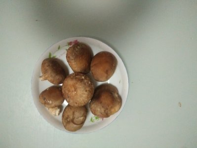 ​香菇炒菜花这样做，好吃有营养