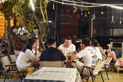 ​火力全开！贵州兴义：人间烟火气  激活城市新动力