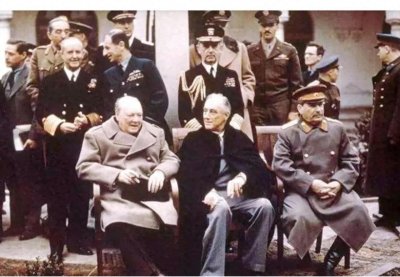 ​雅尔塔会议：在谈判桌上“淘金”