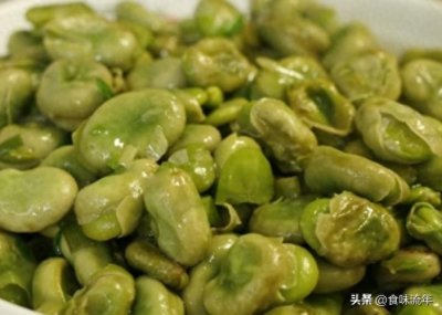 ​5月试试这道菜，油焖蚕豆太解馋，嫩香不腻又下饭，风味绝绝子