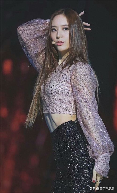 女艺人腹肌马甲线狙击!杨幂霸气,袁姗姗标准!你想get哪一款?