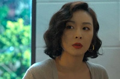 ​“大嫂”徐冬冬官宣订婚，男方是知名港星，曾跟谢霆锋成龙有合作