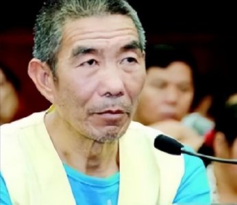 ​云南老汉8年连杀17人，拿肉去市场卖，自称是“鸵鸟肉”引人哄抢