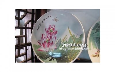 ​忍受不了这样的日子，唯一的办法只有离开，我和双胞胎姐妹的缠绵