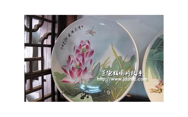 忍受不了这样的日子，唯一的办法只有离开，我和双胞胎姐妹的缠绵