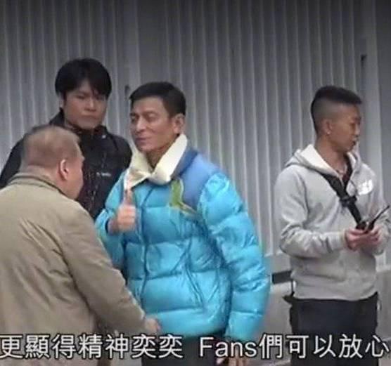 刘德华复工拍新片，敬业精神值得敬佩，网友：华仔要注意健康呀！