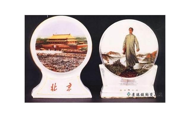 两兄弟放假在家天天玩手机,父母看着破败的房子发愁:谁敢嫁过来 两兄弟放假在家天天玩手机,父母看着破败的房子发愁:谁敢嫁过来