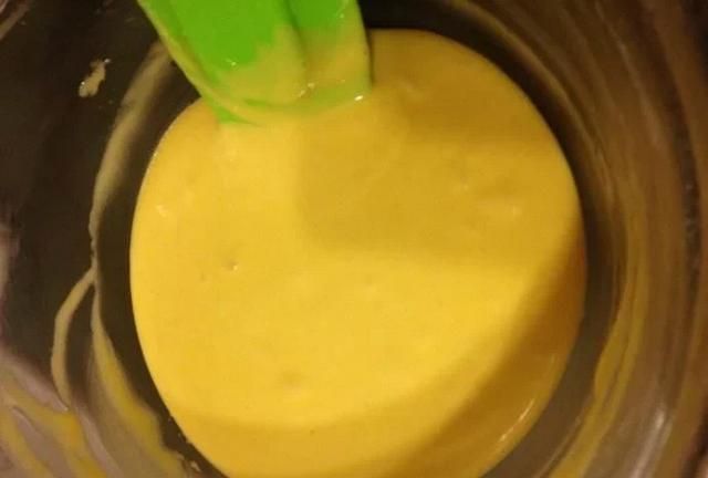 电饭煲蛋糕不蓬松是为什么，电饭煲做蛋糕发起来了但是太干没有温润的感觉为什么？图9