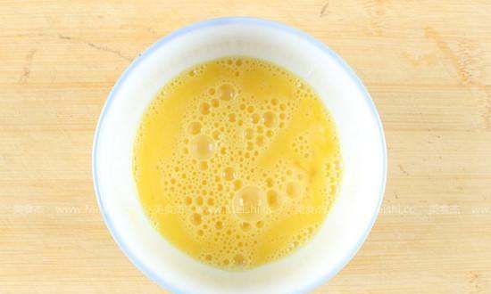 剩下的生蛋黄能做什么,剩下的生蛋黄能做什么甜品图10