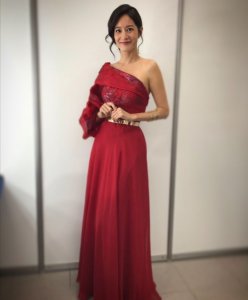 ​女星谢怡芬水中分娩画面曝光，二胎艰难人工受孕，自己学肚皮扎针