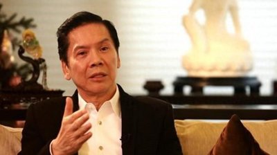 ​父亲都是向华强，向佐继承百亿家产娶女神，向佑却入狱无人管？