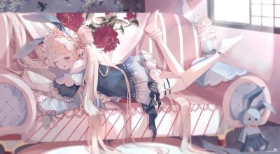 ​她那么甜(如蜜甜！女孩的甜蜜笑容新标题)