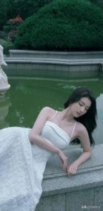 ​王楚然：神秘背后的资源大佬，旗下艺人为何如此风光？