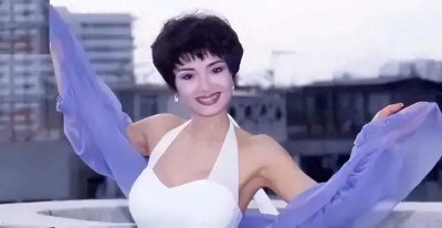 ​“第一波霸”叶子楣：与男友相爱26年净身出户，54岁打算卷土重来